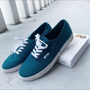 Vans Authentic Low in Teal Green